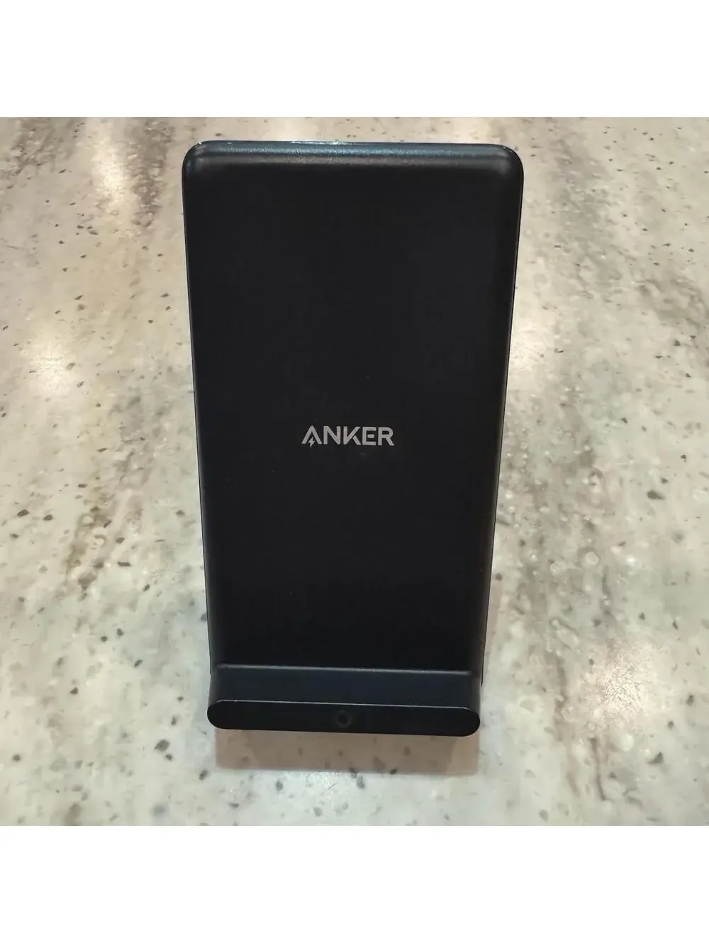 Anker QI Wireless Charger Stand 5W/10W Fast-Charging for Galaxy S20 iPhone 11 X
